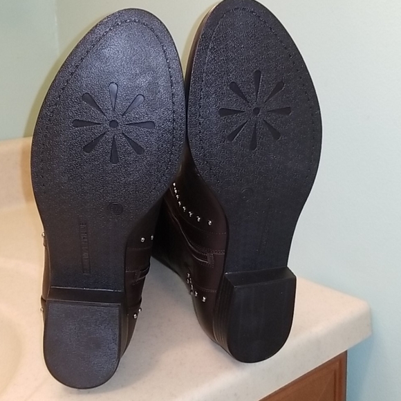 Isaac Mizrahi Live! Studded Riding Boot. - Picture 4 of 9